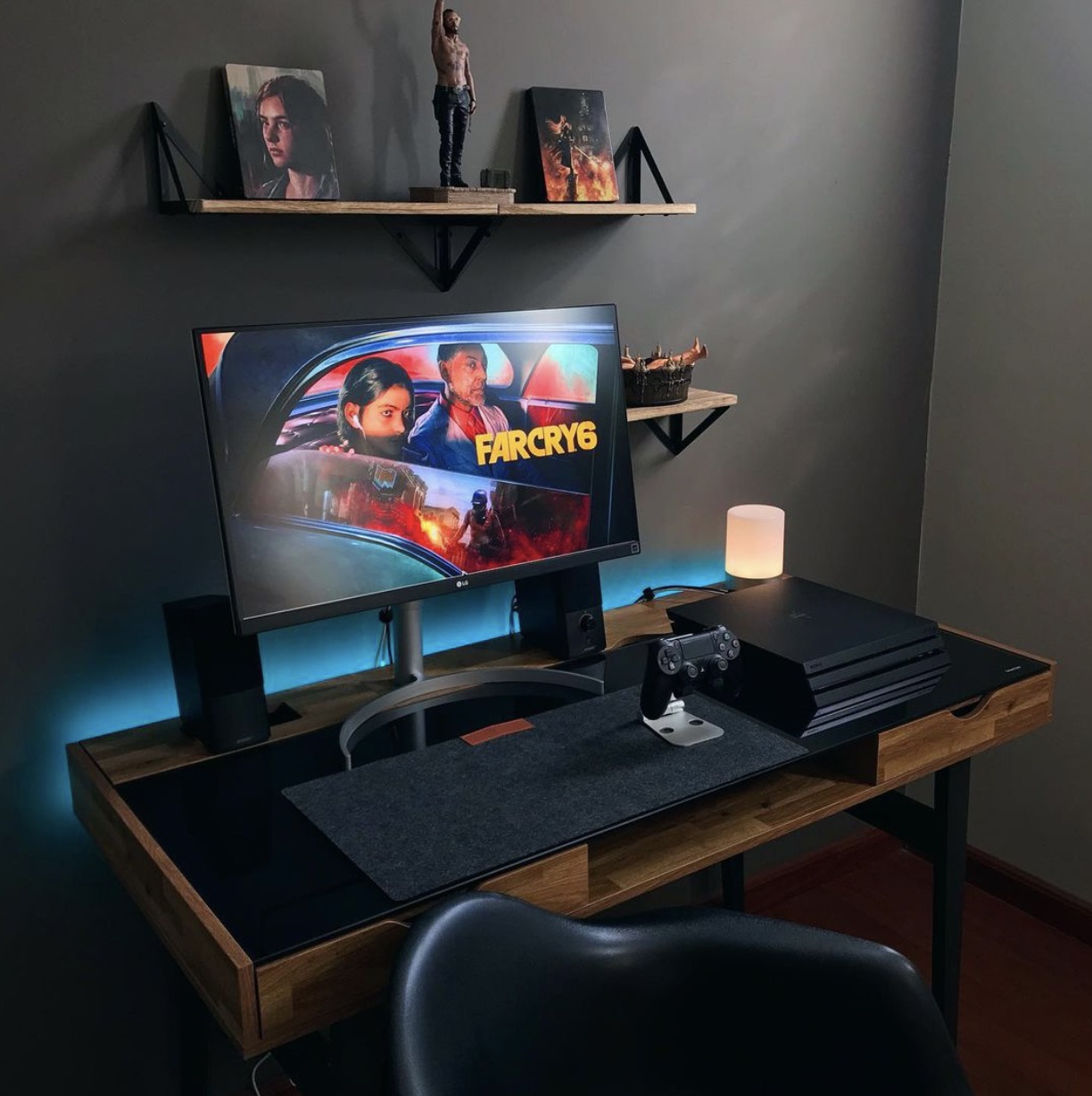 67187D06-7601-4C79-95E0-CA1DFF2D3F69 Wool Felt Desk Pad