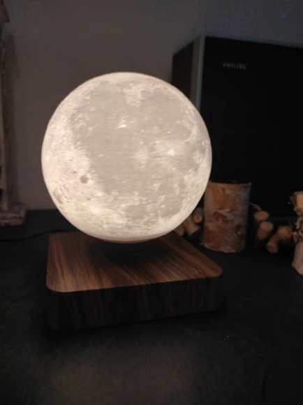 levitating moon lamp