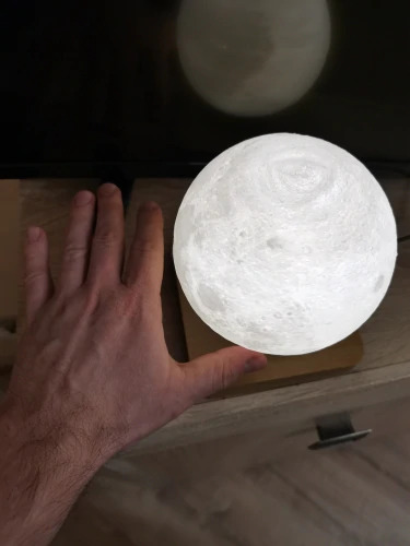 levitating moon lamp setup