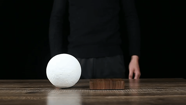levitating moon lamp