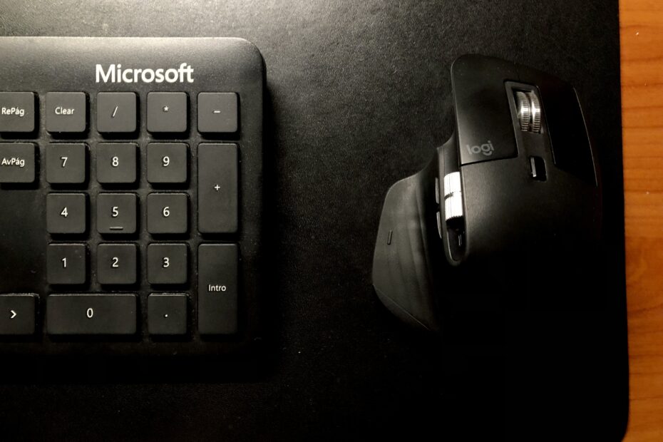 galen leather desk pad