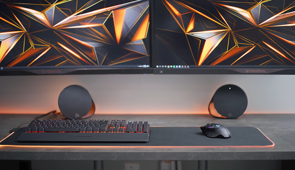 uravgconsumer desk setup