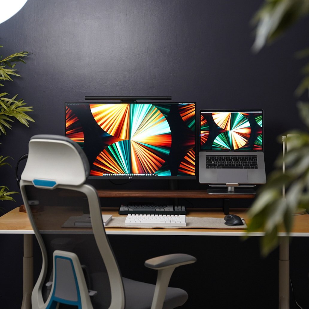 Desk Setup Essentials Setupedia