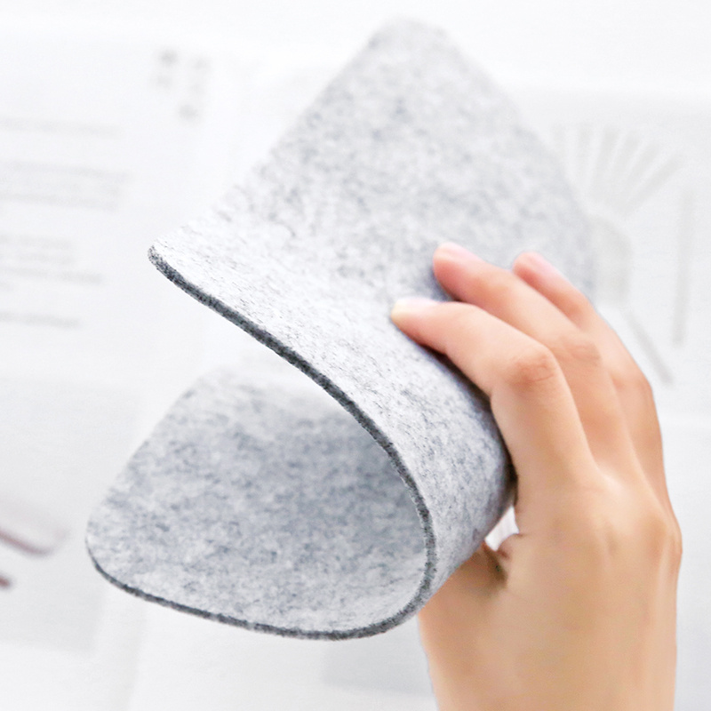 c7d6b752-f173-4a63-972a-d1759ba301c5.jpg Felt Mouse Pad