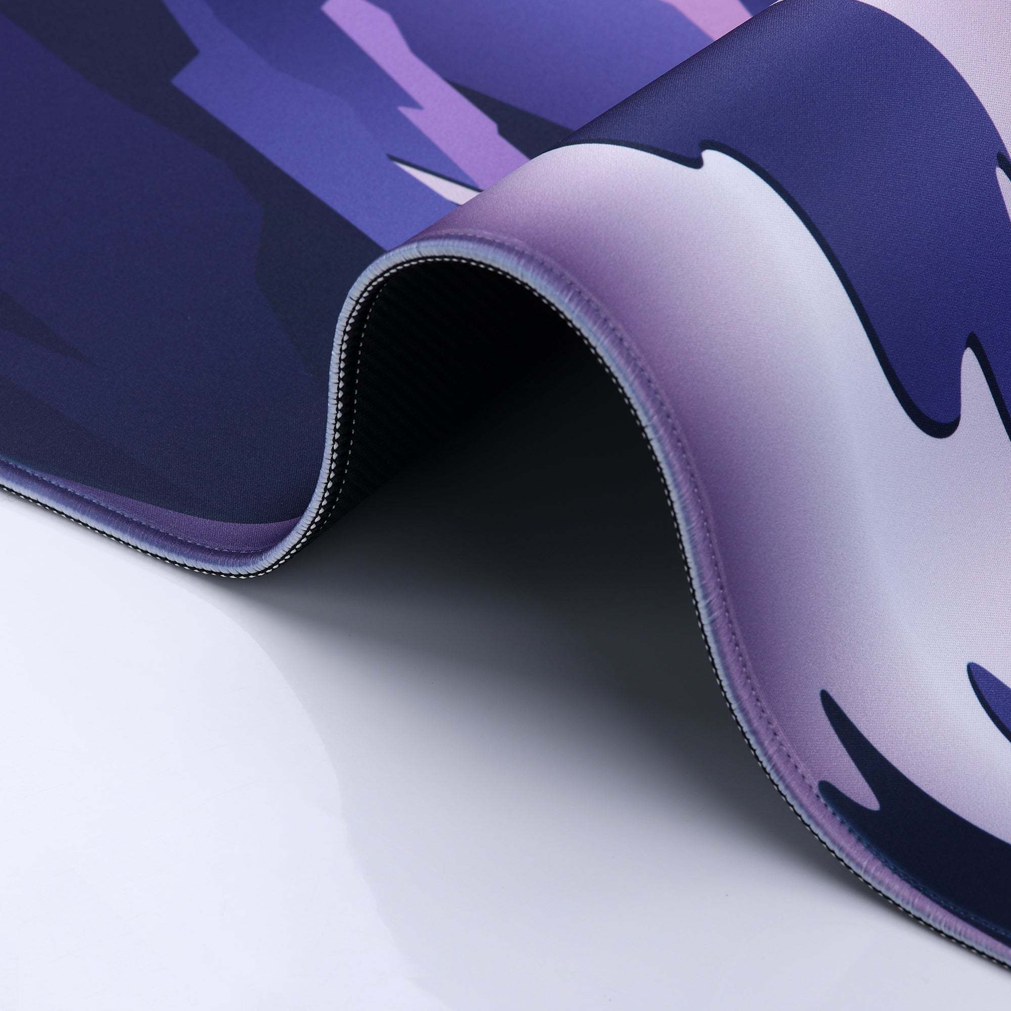 bbeb5e9d-934b-4892-b831-9584d7a6693a.jpg Bayanbulak Desk Mat